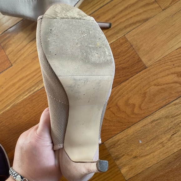Madden girl beige high heels like new worn once size 7.5 women - Picture 4 of 6